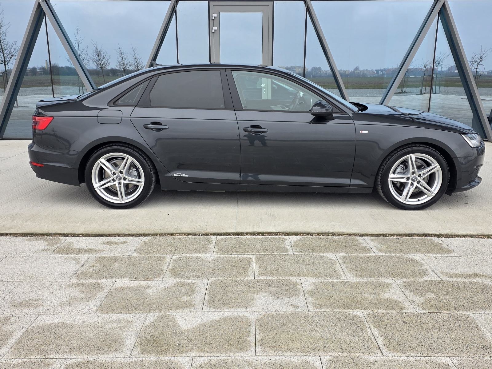 Audi A4 2,0 TDI S LINE.FUL LED,VIRTUAL,NAVI, fotografija 7