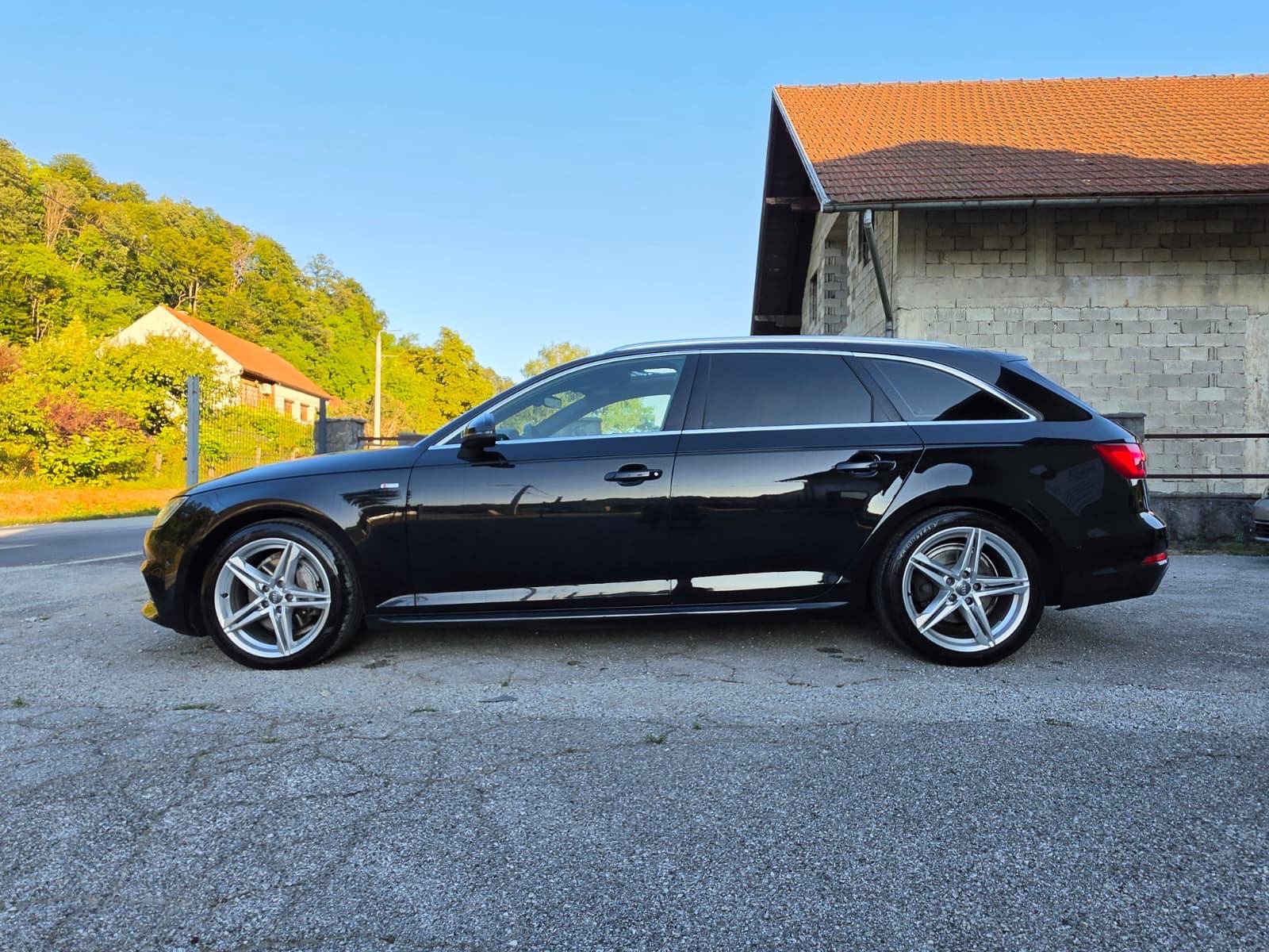 Audi A4 2,0 TDI S-line — panorama — virtual — kamera 360, fotografija 6