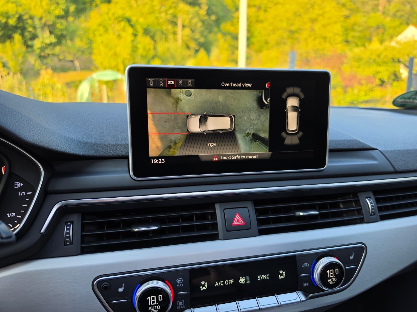 Audi A4 2,0 TDI S-line — panorama — virtual — kamera 360, fotografija 13
