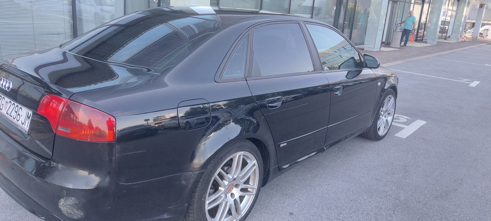 Audi A4 2,0 TDI S Line regan godinu dana SNIŽENO, fotografija 9