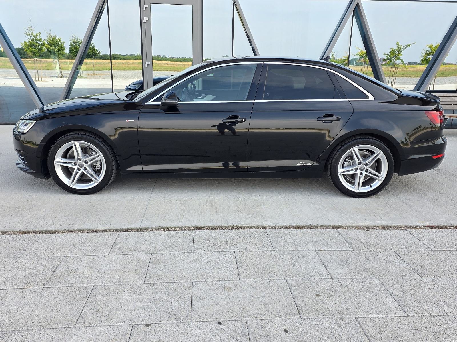 Audi A4 2,0 TDI S LINE,VIRTUAL,NAVI,FUL LED, fotografija 3