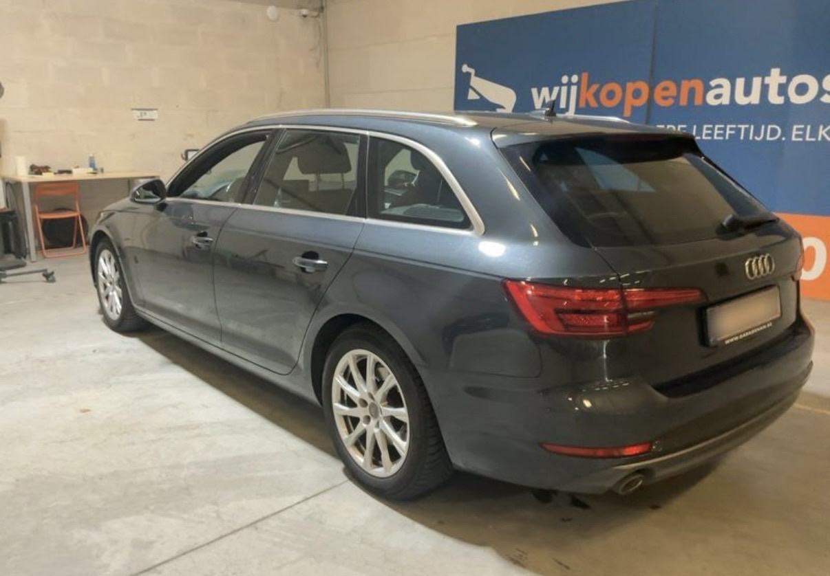Audi A4 2.0 TDI #PANORAMA #LED #NAVIGACIJA, fotografija 3