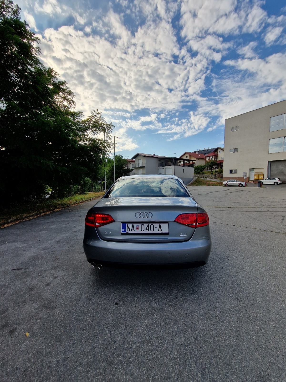 Audi A4 2,0 TDI, Quattro, 2011 godina, fotografija 8