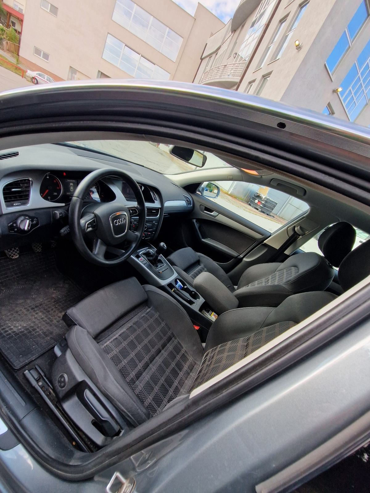 Audi A4 2,0 TDI, Quattro, 2011 godina, fotografija 5