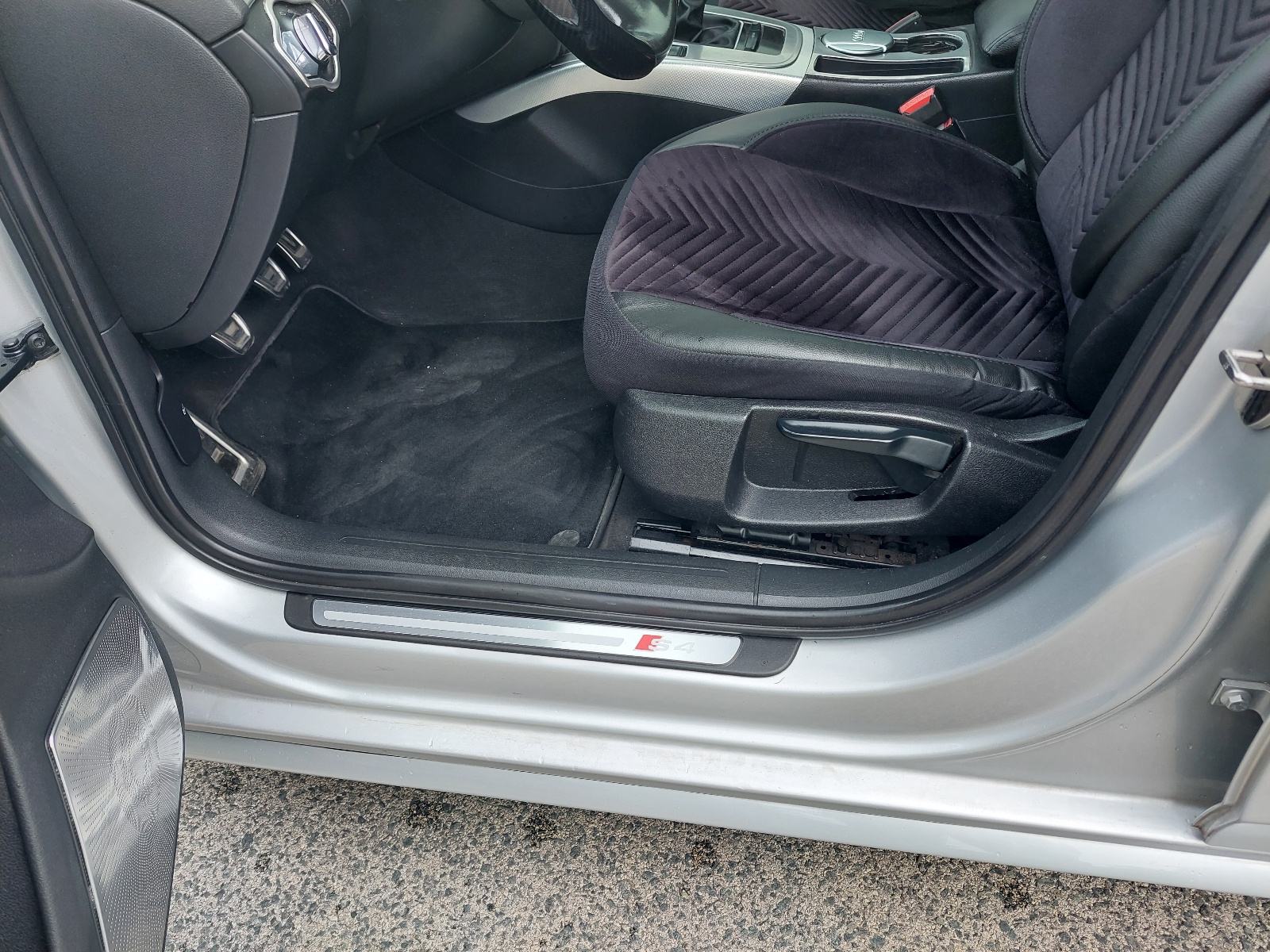 Audi A4 2,0 TDI, fotografija 17
