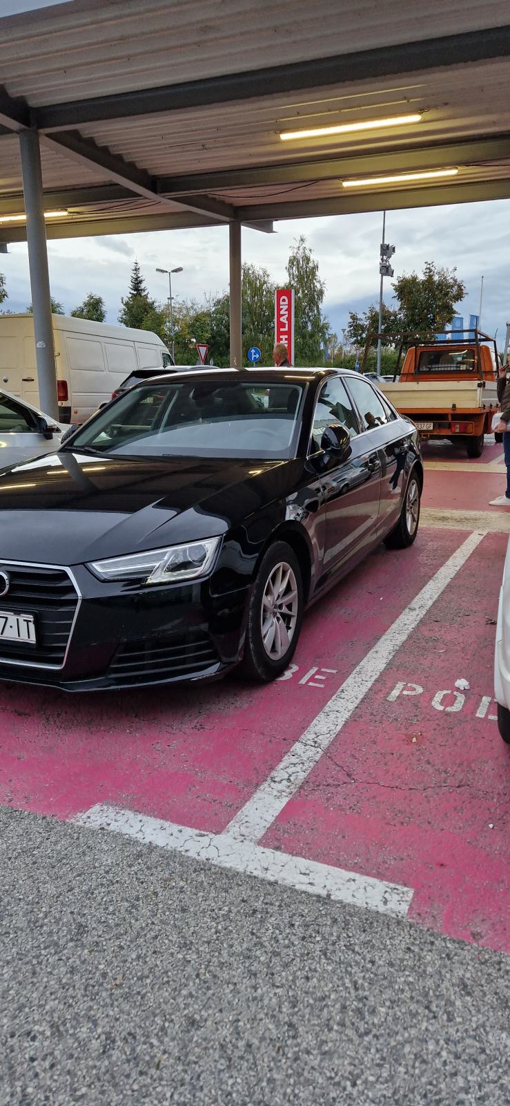Audi A4 2,0 TDI cijena sa pdv., fotografija 4