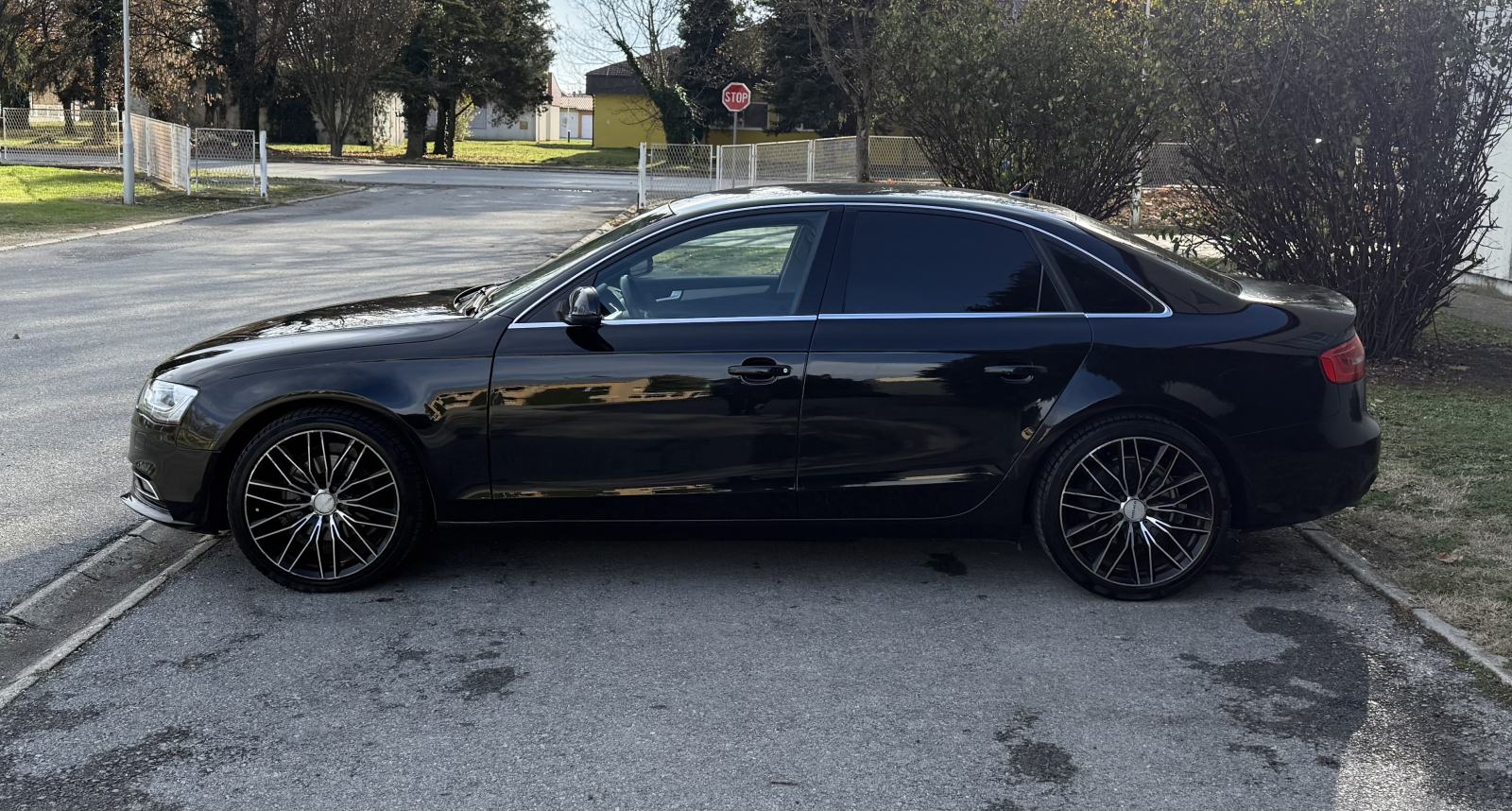 Audi A4 2,0 TDI BI-XENON • LED • TEMPOMAT • NAVI, fotografija 5