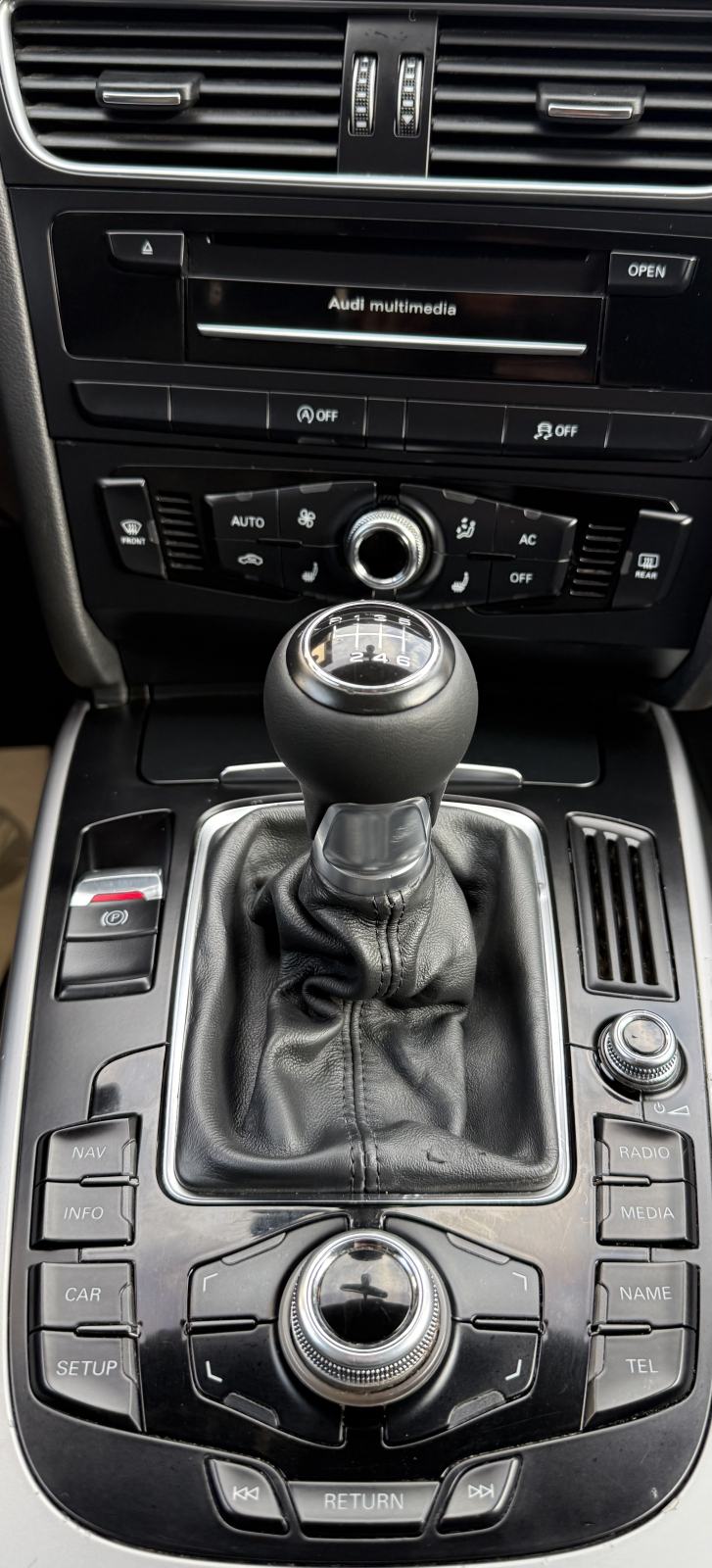 Audi A4 2,0 TDI BI-XENON • LED • TEMPOMAT • NAVI, fotografija 12