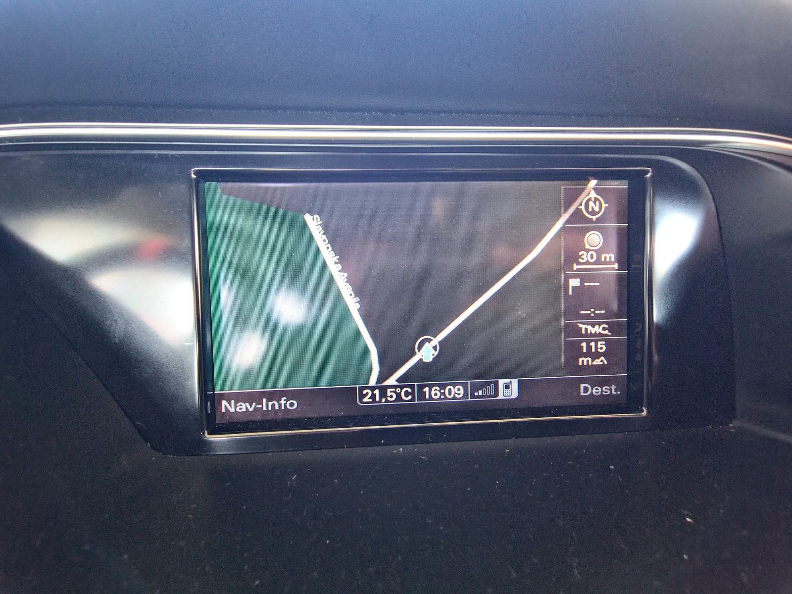 Audi A4 2,0 TDI, fotografija 12