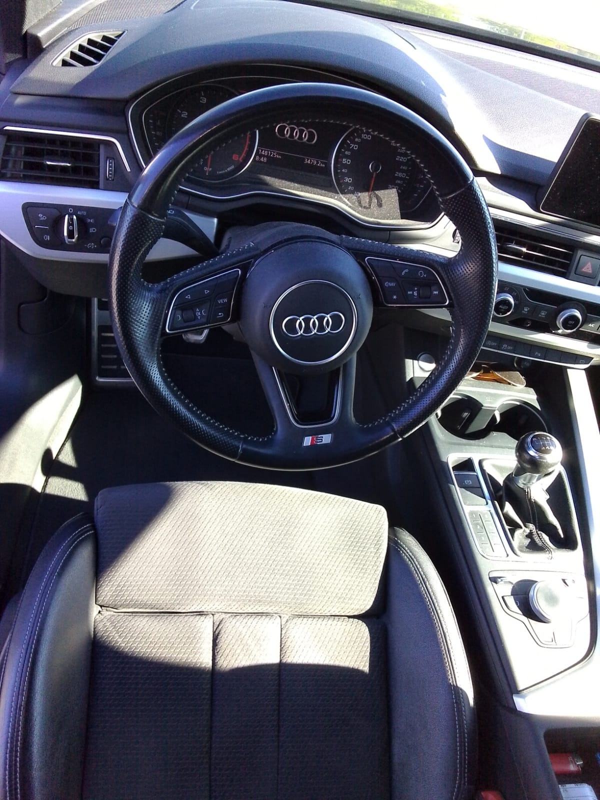 Audi A4 3xS line 2,0 TDI, fotografija 14