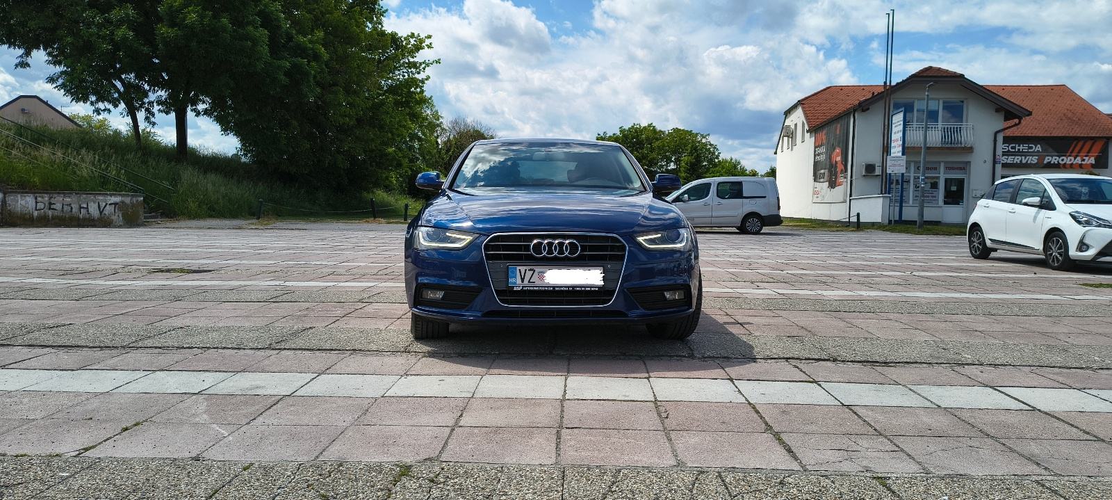 Audi A4 2,0 TDI, 143KS, 2013.g, 224tkm, Ambiente *Navi*Aut.Klima*Xenon, fotografija 2