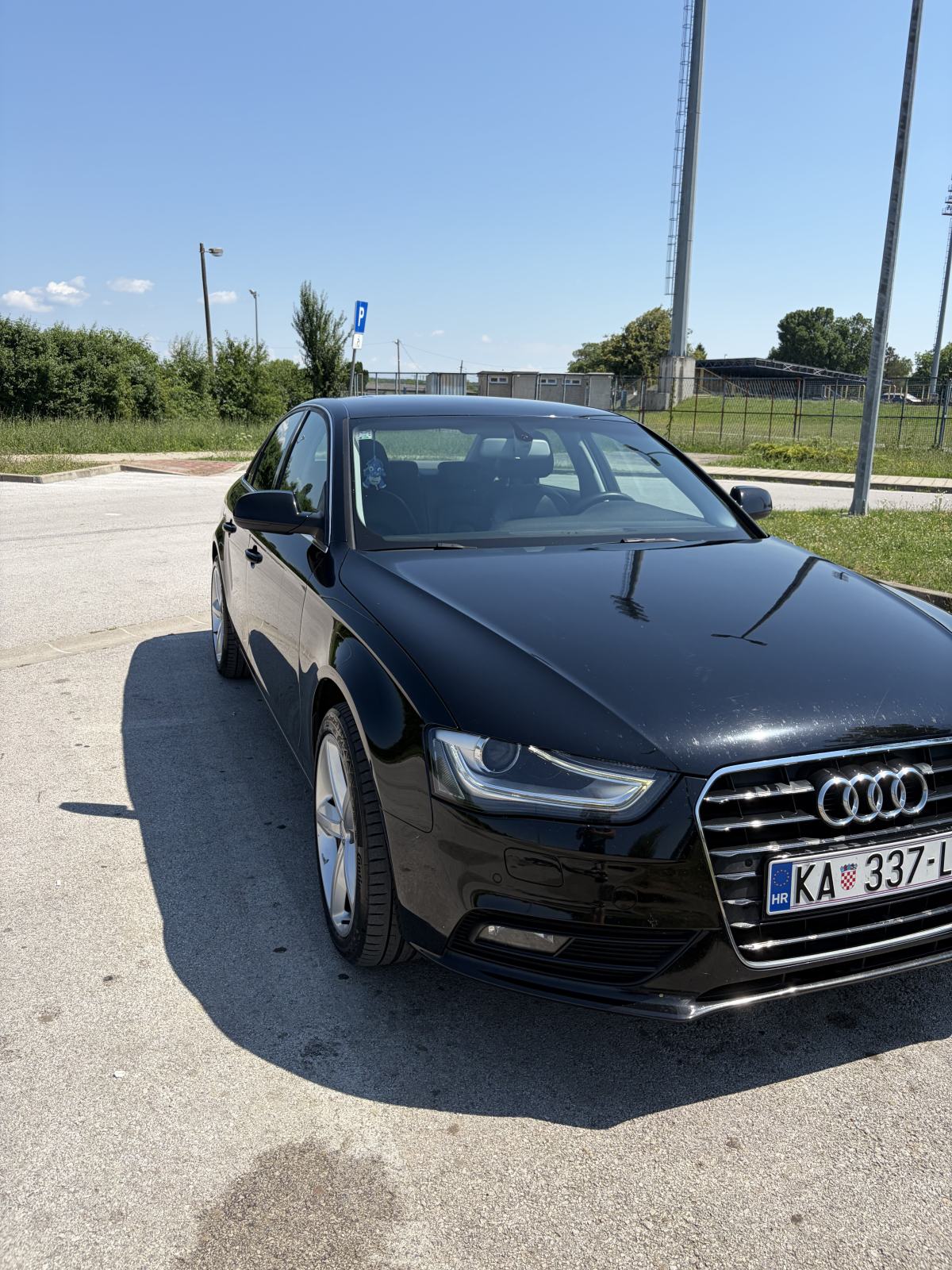 Audi A4 2,0 TDI, fotografija 2