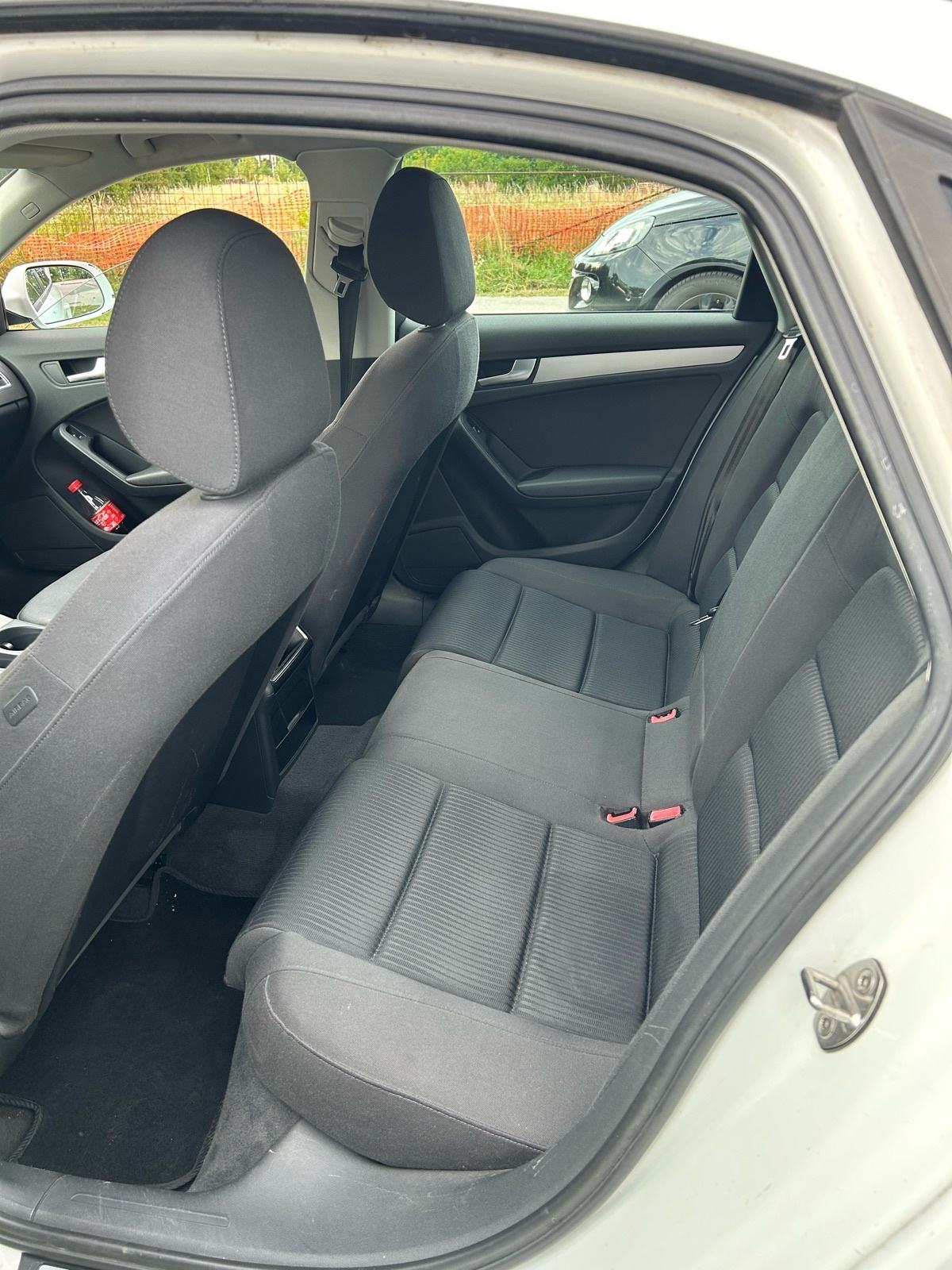 Audi A4 2,0 TDI, fotografija 12