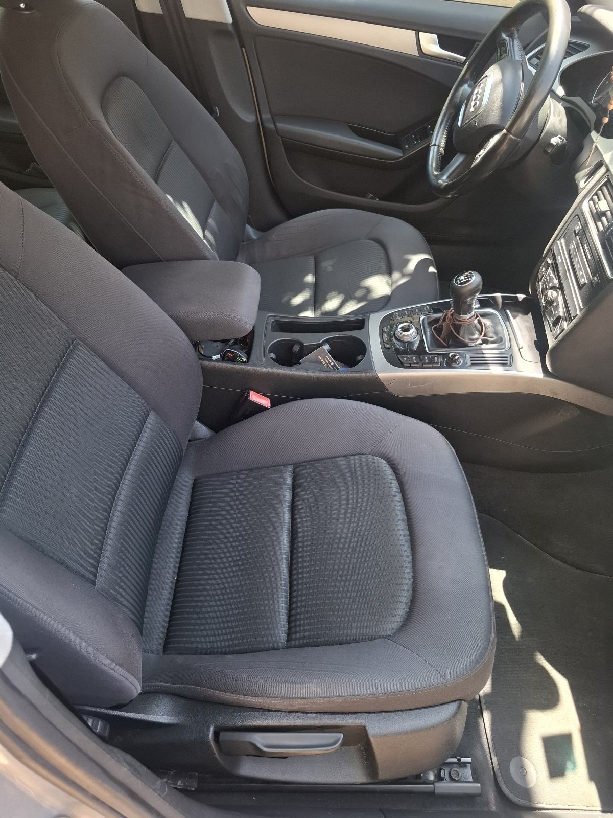 Audi A4 2.0 tdi, fotografija 9