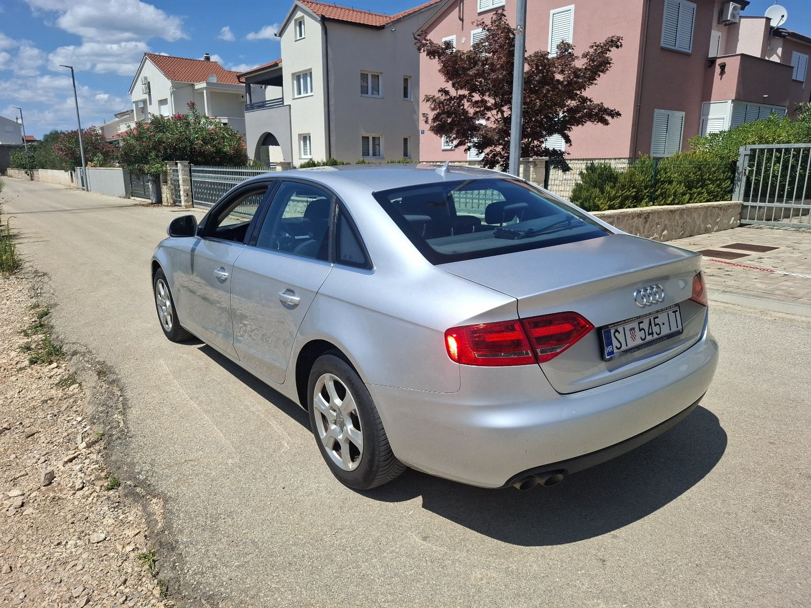 Audi A4 2.0 tdi, fotografija 7