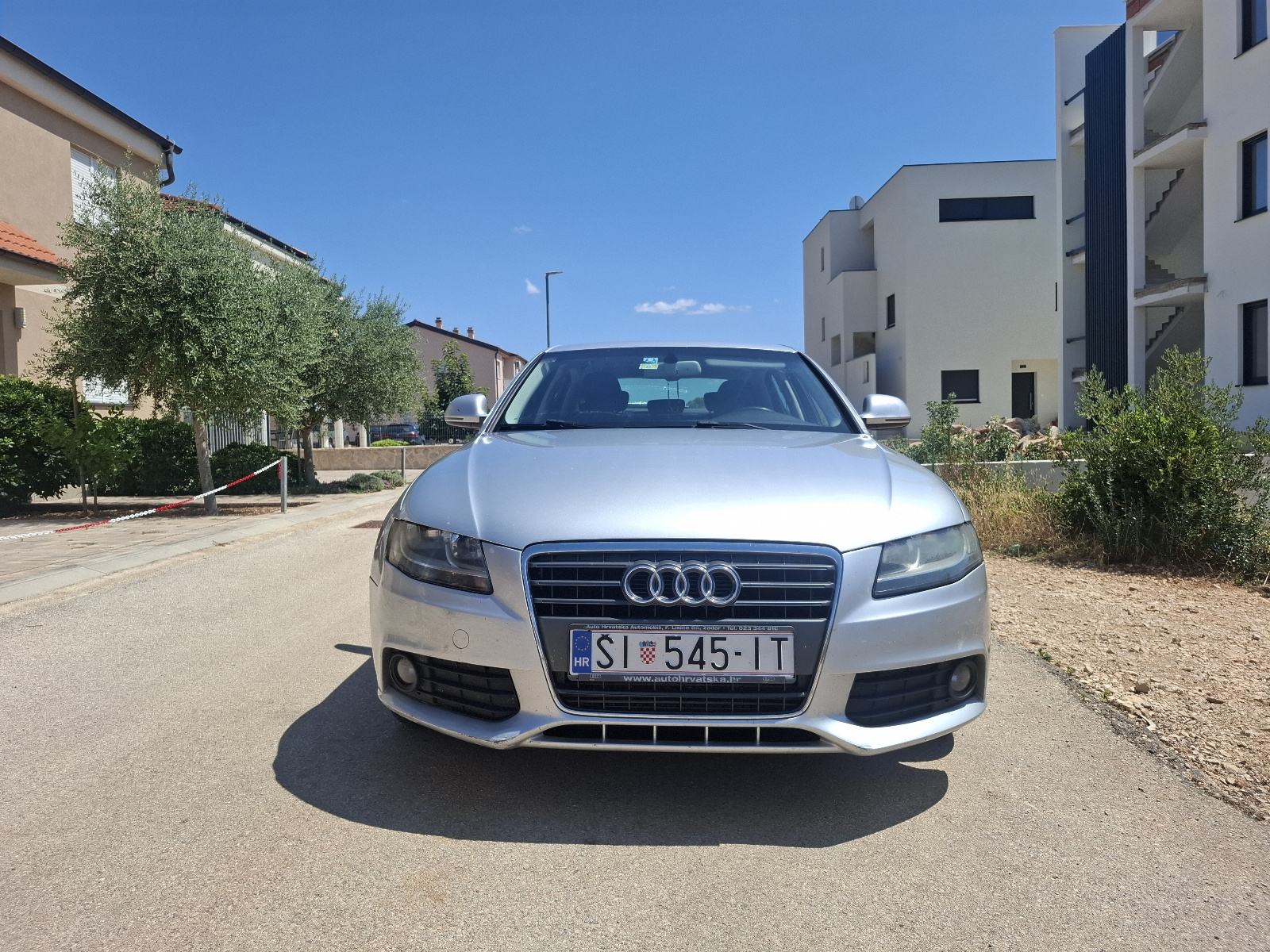 Audi A4 2.0 tdi, fotografija 2
