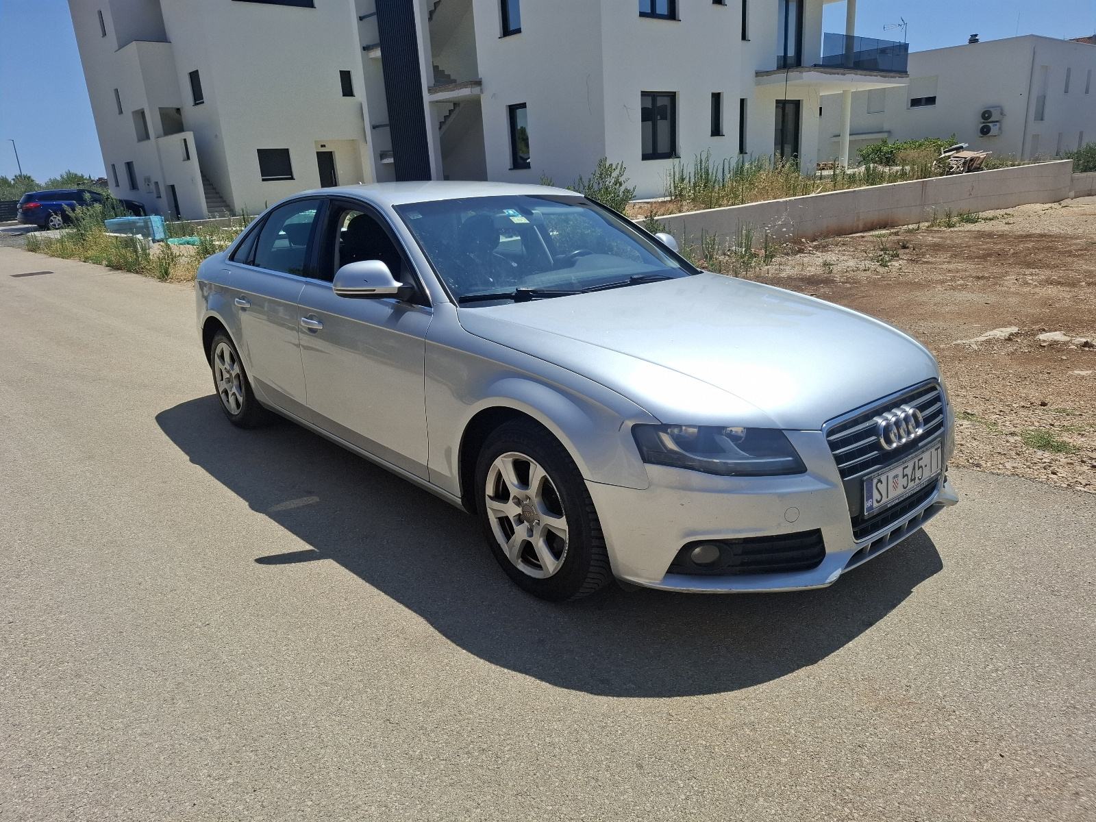 Audi A4 2.0 tdi, fotografija 3