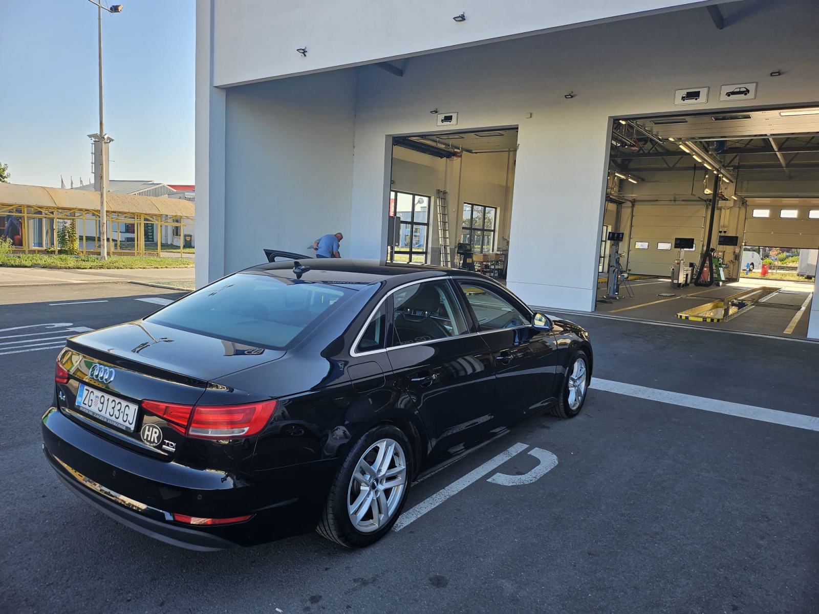 Audi A4 2,0 TDI Automatik, RH AUTO, 138 000KM, 2017, PRILIKA!, fotografija 9