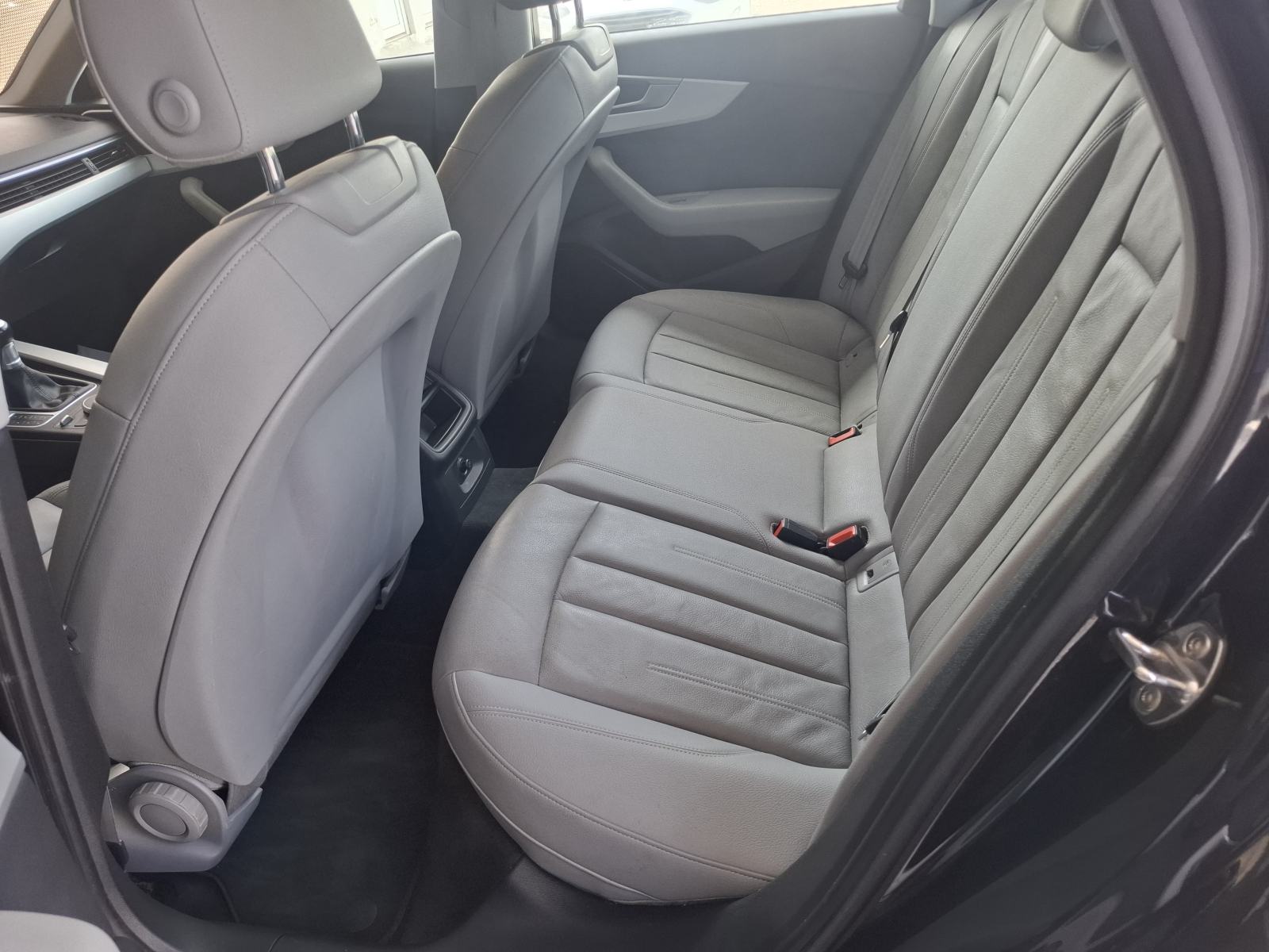 Audi A4 2,0 TDI, fotografija 11
