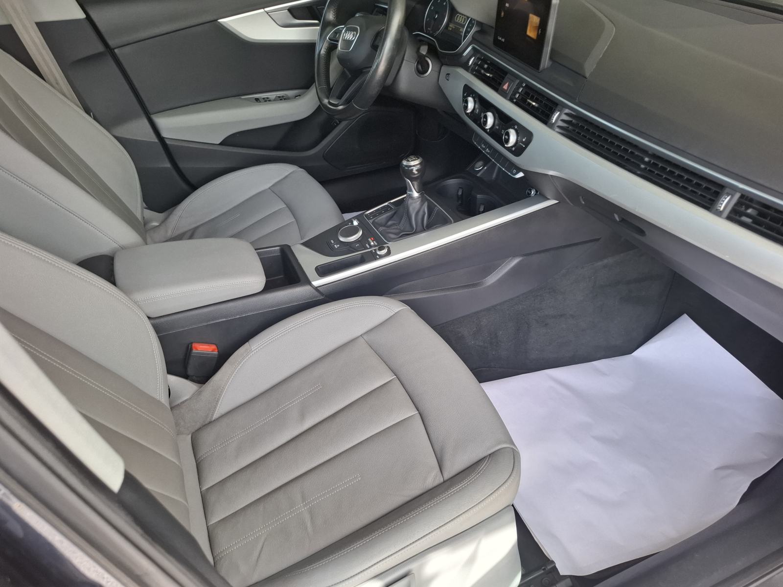 Audi A4 2,0 TDI, fotografija 14
