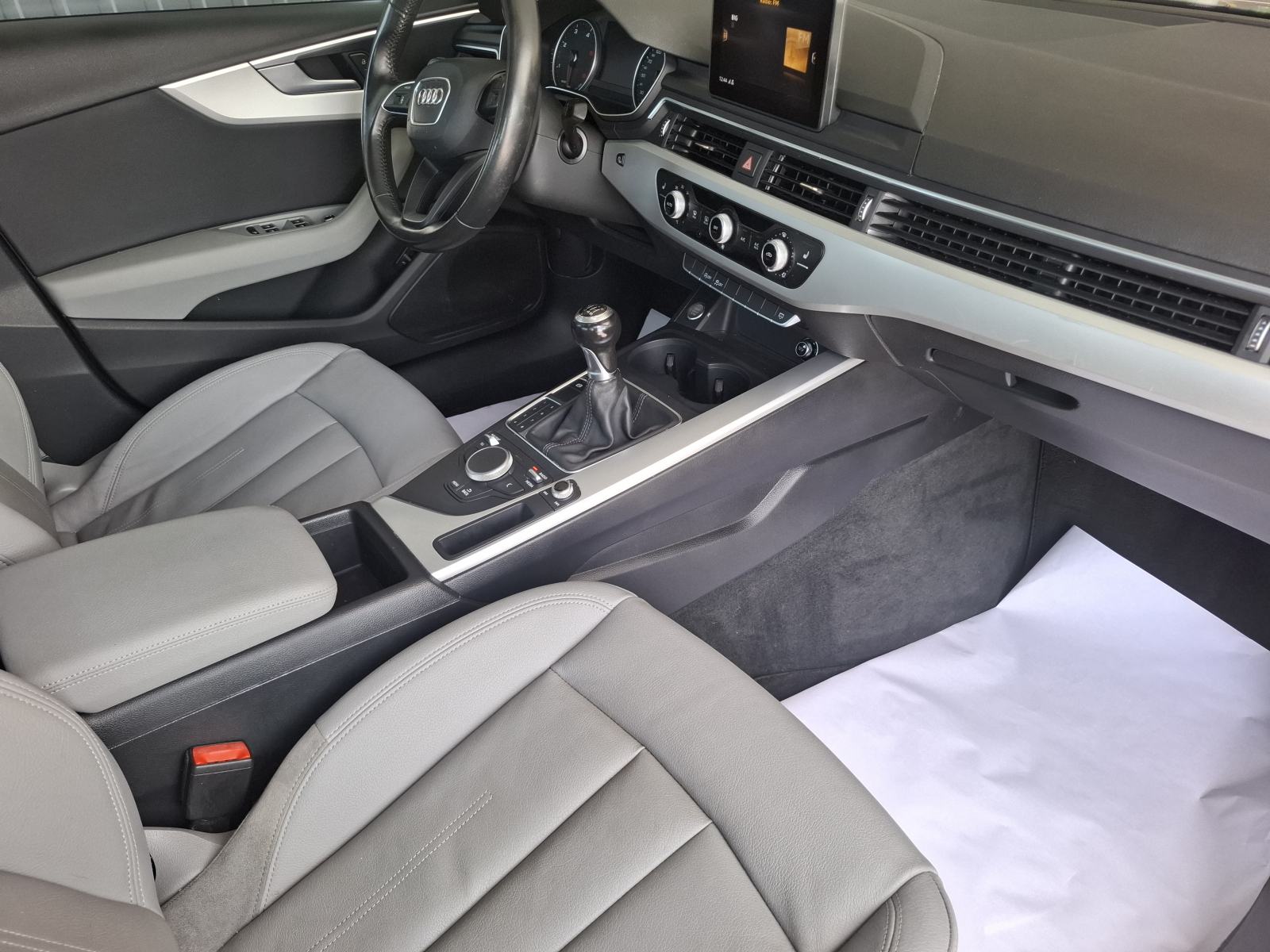 Audi A4 2,0 TDI, fotografija 15