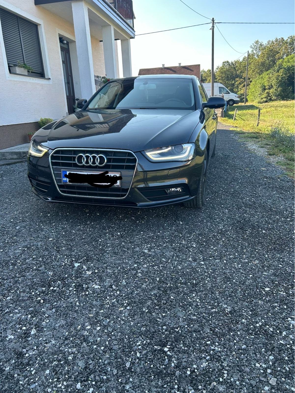 Audi A4 2,0 TDI, fotografija 2