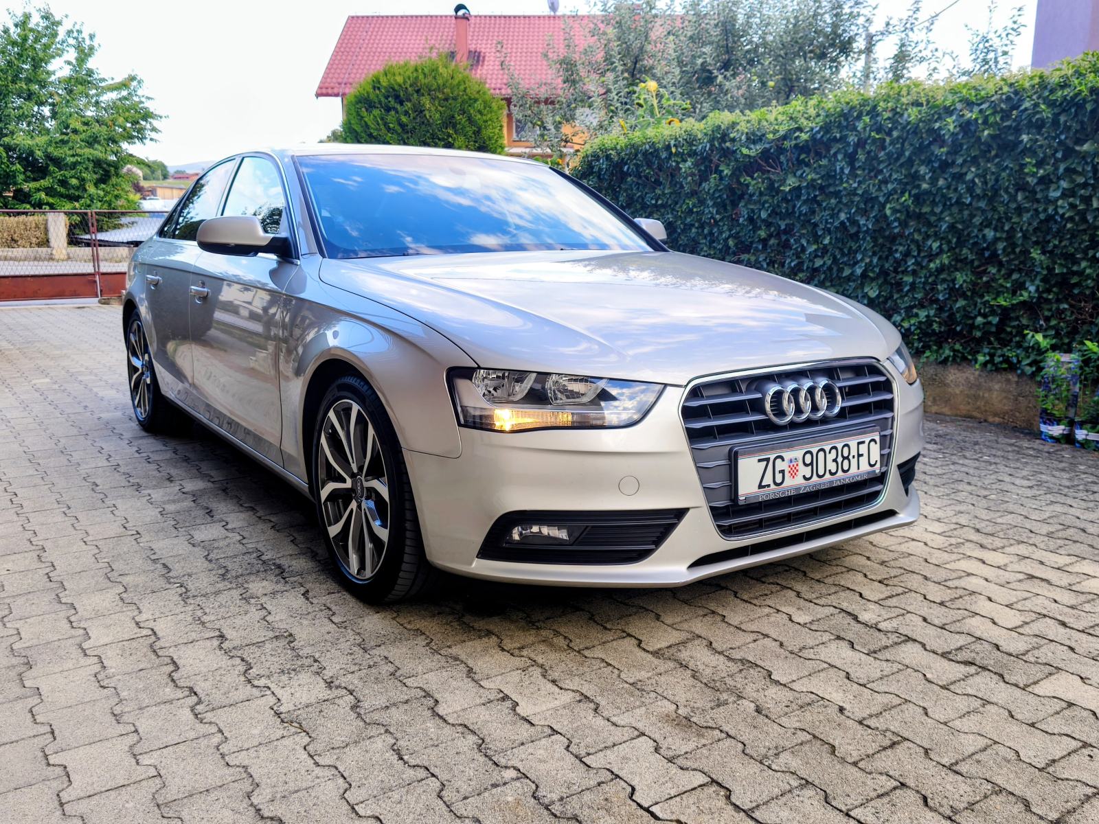 Audi A4 2,0 TDI, fotografija 5