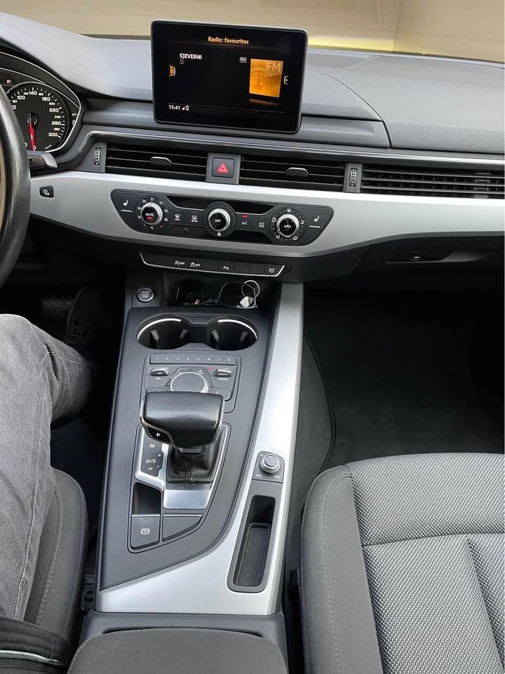 Audi A4 2,0 TDI, fotografija 9