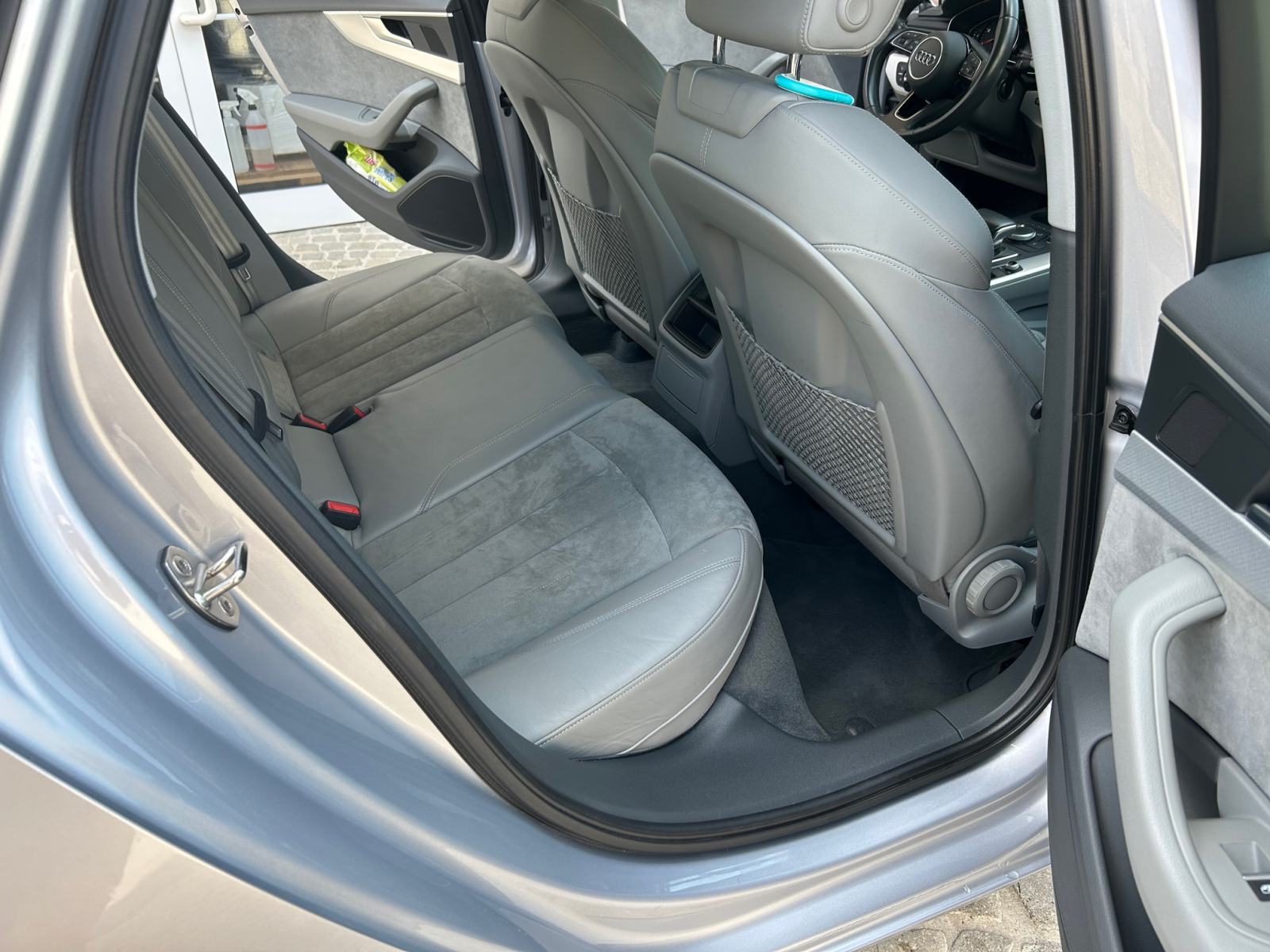 Audi A4 2,0 TDI Sport aut Quattro, top stanje, matrix, servisi,gume 2x, fotografija 14