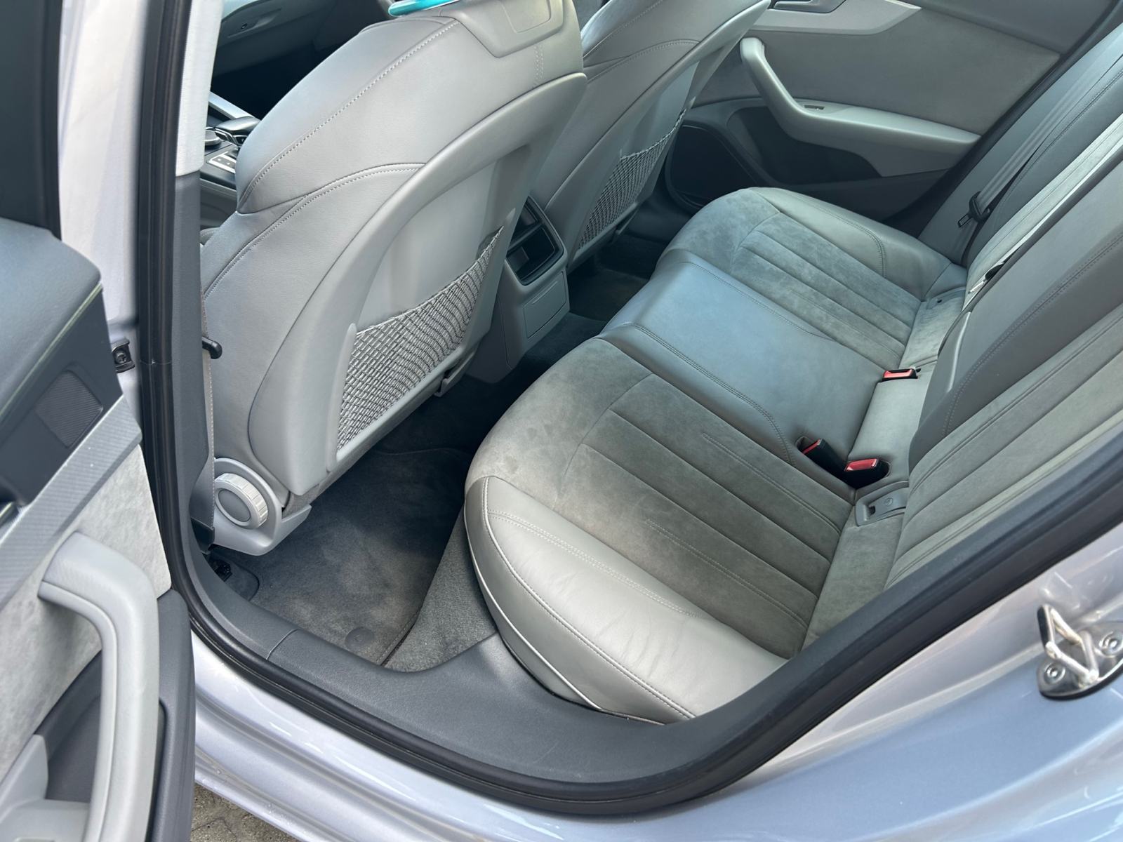 Audi A4 2,0 TDI Sport aut Quattro, top stanje, matrix, servisi,gume 2x, fotografija 13