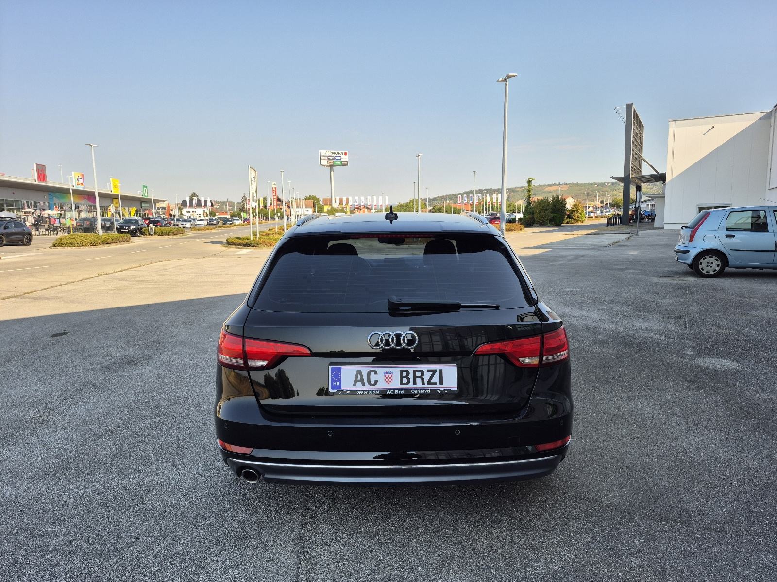 Audi A4 2,0 TDI Sport sjedala,navigacija, el.gepek,senzori,el.retroviz, fotografija 9