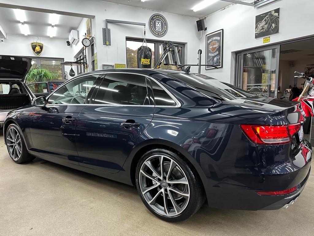 Audi A4 2,0 TDI Sport, fotografija 3