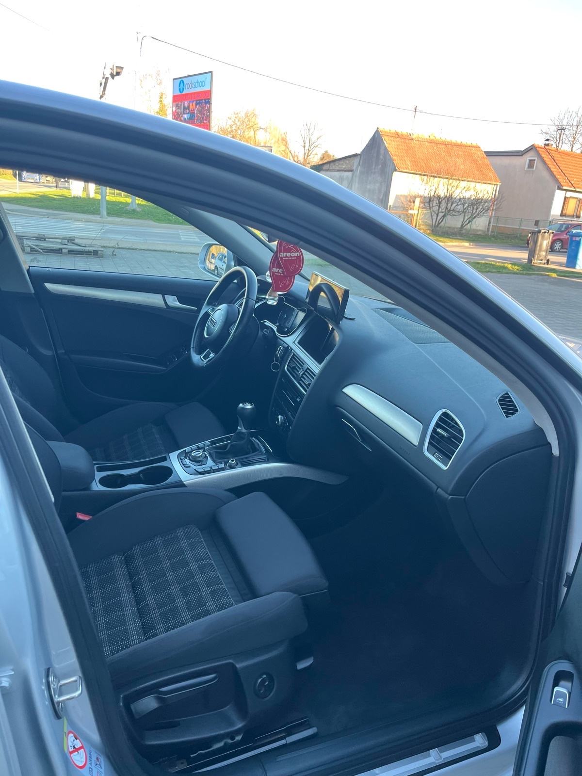 Audi A4 2,0 TDI Sport 150ks ATRAKTIVAN!!! zamjena…, fotografija 7