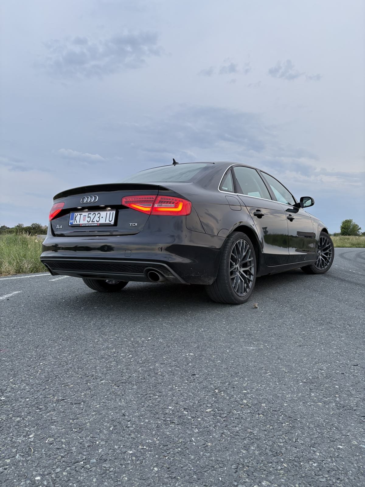 Audi A4 2,0 TDI Sport, fotografija 6