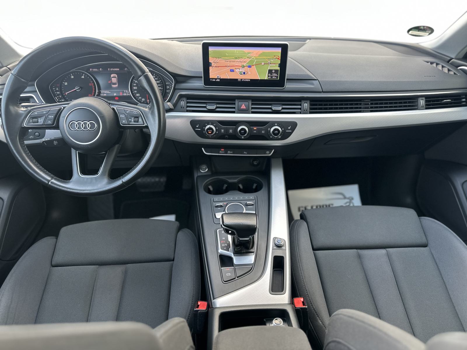 Audi A4 2,0 TDI SPORT S TRONIC/F1/LED/NAVI/TEMPOMAT/SENZORI, fotografija 13