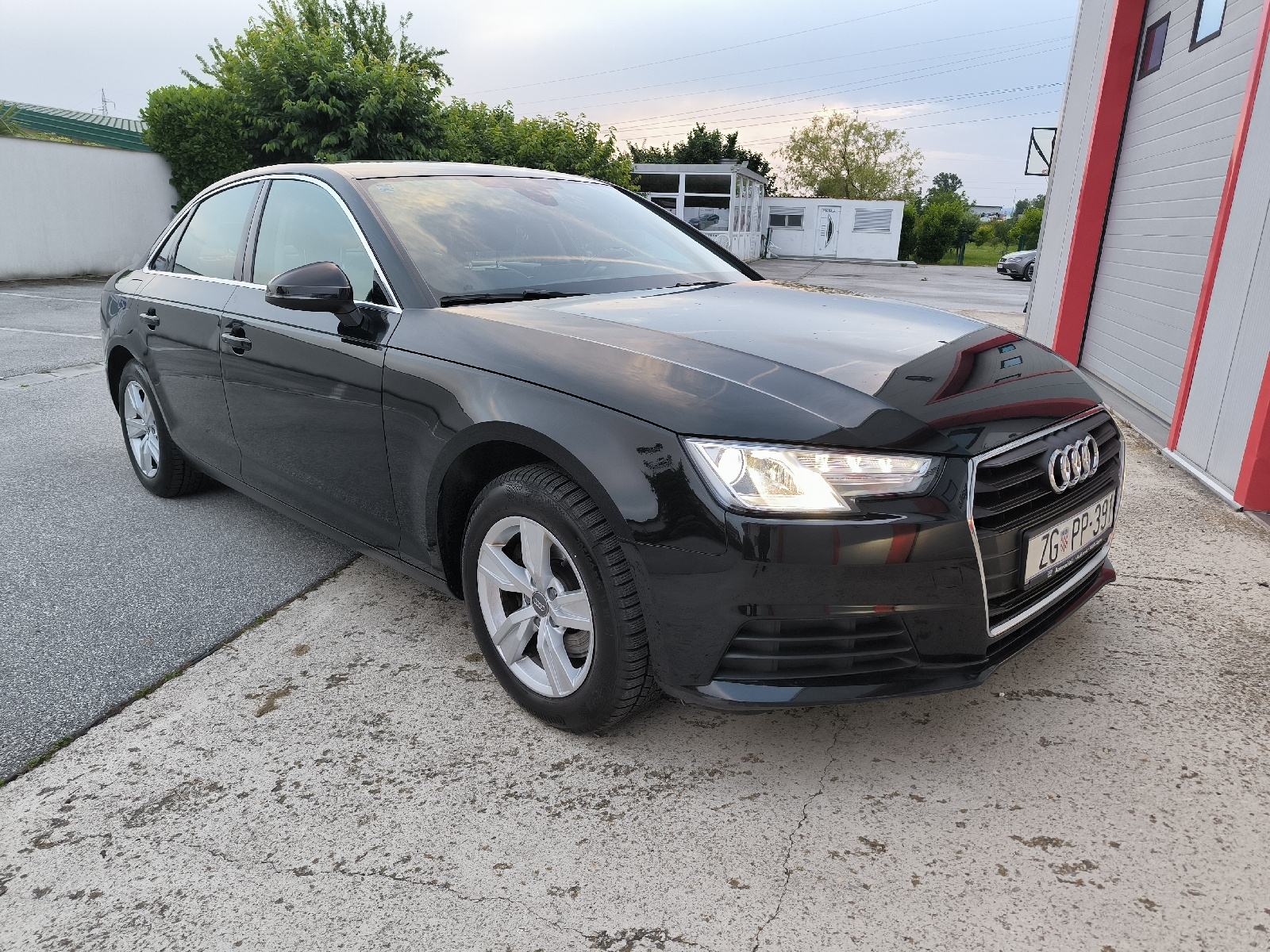 Audi A4 2,0 TDI, fotografija 3