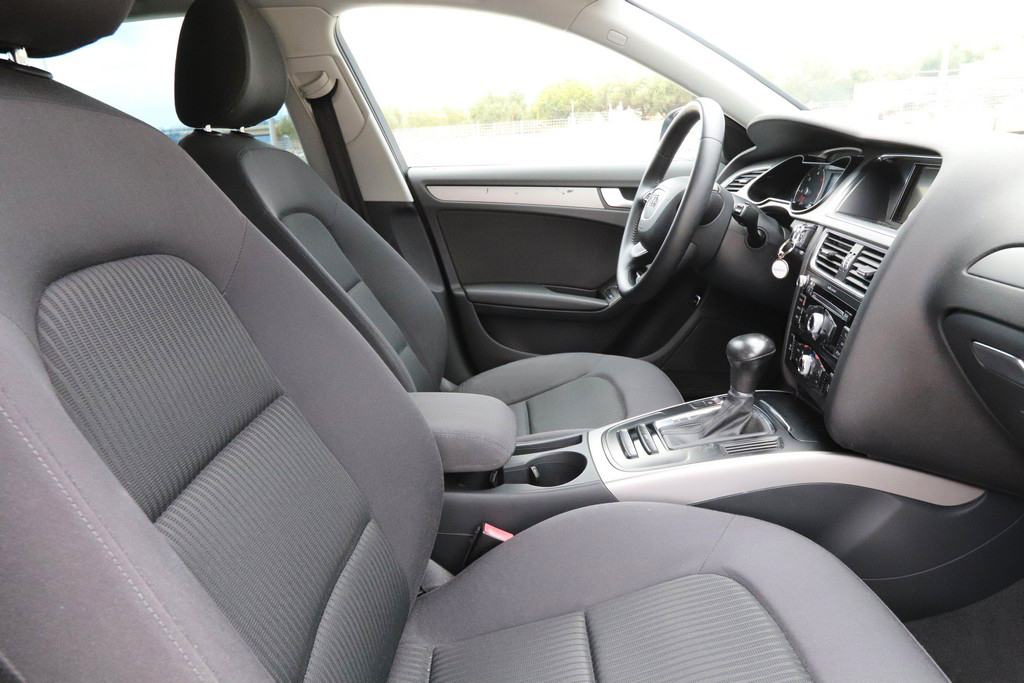 Audi A4 2.0 TDI Tiptronic Ambition -FACELIFT-, fotografija 6