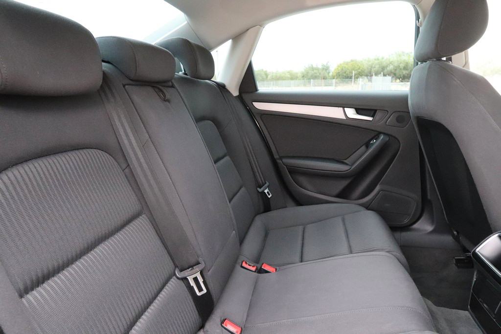 Audi A4 2.0 TDI Tiptronic Ambition -FACELIFT-, fotografija 7