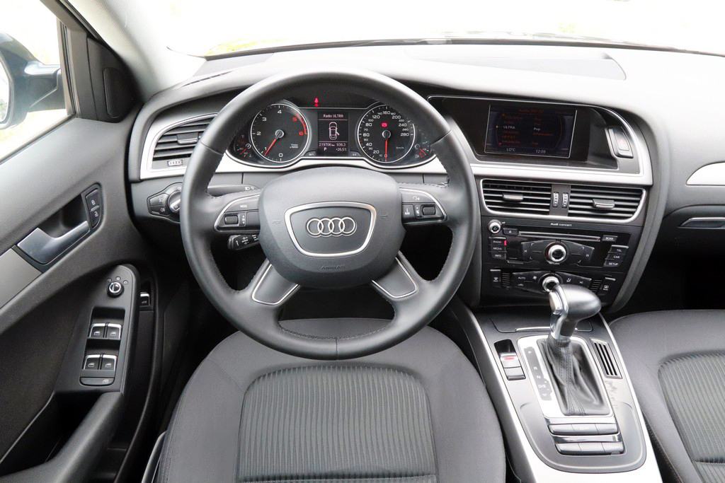 Audi A4 2.0 TDI Tiptronic Ambition -FACELIFT-, fotografija 8