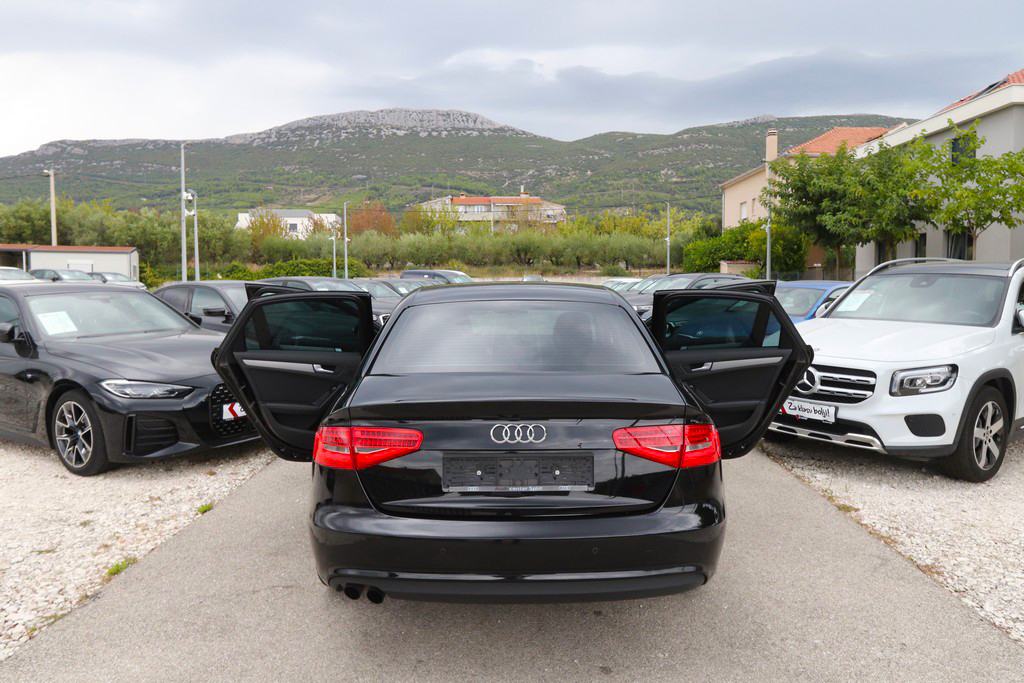Audi A4 2.0 TDI Tiptronic Ambition -FACELIFT-, fotografija 14