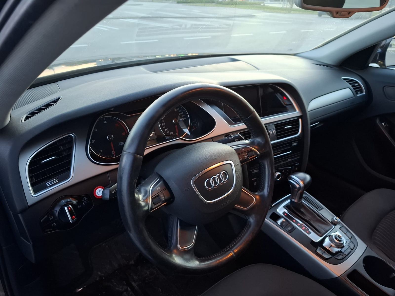 Audi A4 2,0 TDi - 275384 km - TOP STANJE - MOGUĆA ZAMJENA, fotografija 6