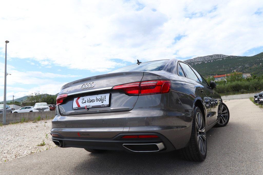 Audi A4 2.0 TDI S-Tronic Business Line -FACELIFT-, fotografija 19