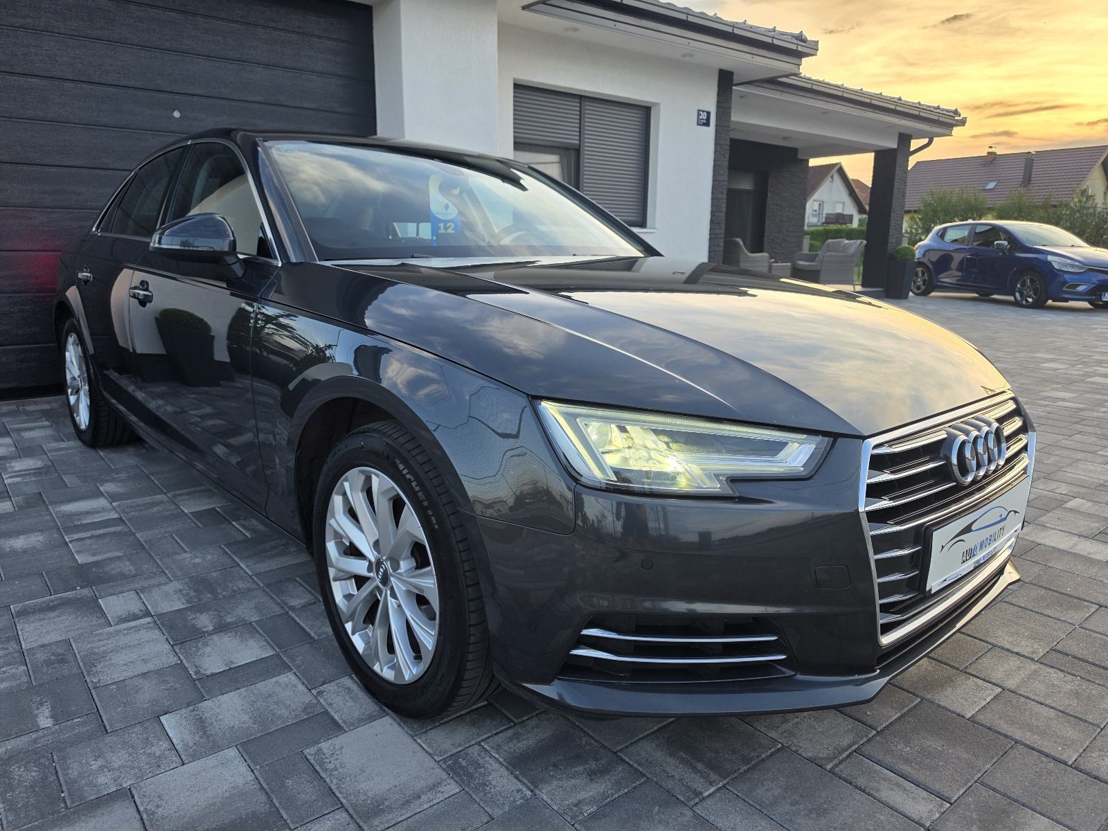 Audi A4 2,0 TDI ULTRA MATRIX NAVI VEL. SERVIS **GARANCIJA**, fotografija 3
