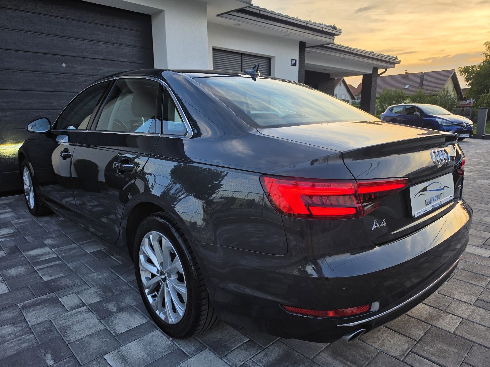 Audi A4 2,0 TDI ULTRA MATRIX NAVI VEL. SERVIS **GARANCIJA**, fotografija 6