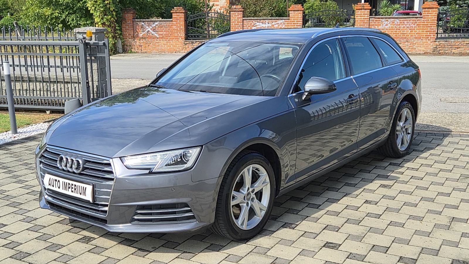 Audi A4 2,0 TDI - VRHUNSKO STANJE - VIRTUAL - NAVIGACIJA -, pogled izvana - slika 2