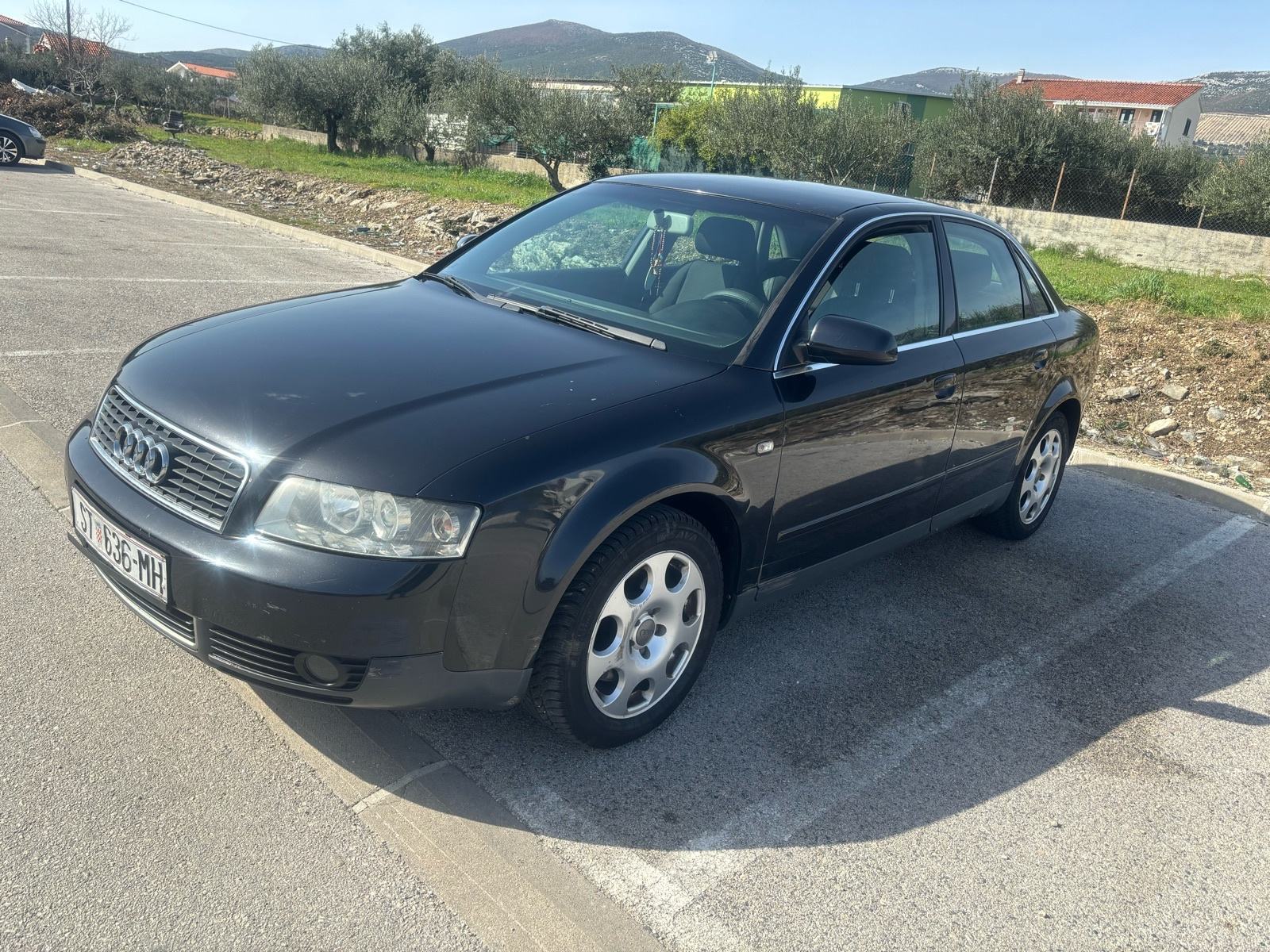 Audi A4 2.5 Tdi 163 Ps Probleme Audi A4 2,5 V6 TDI automatik, 2004 god.