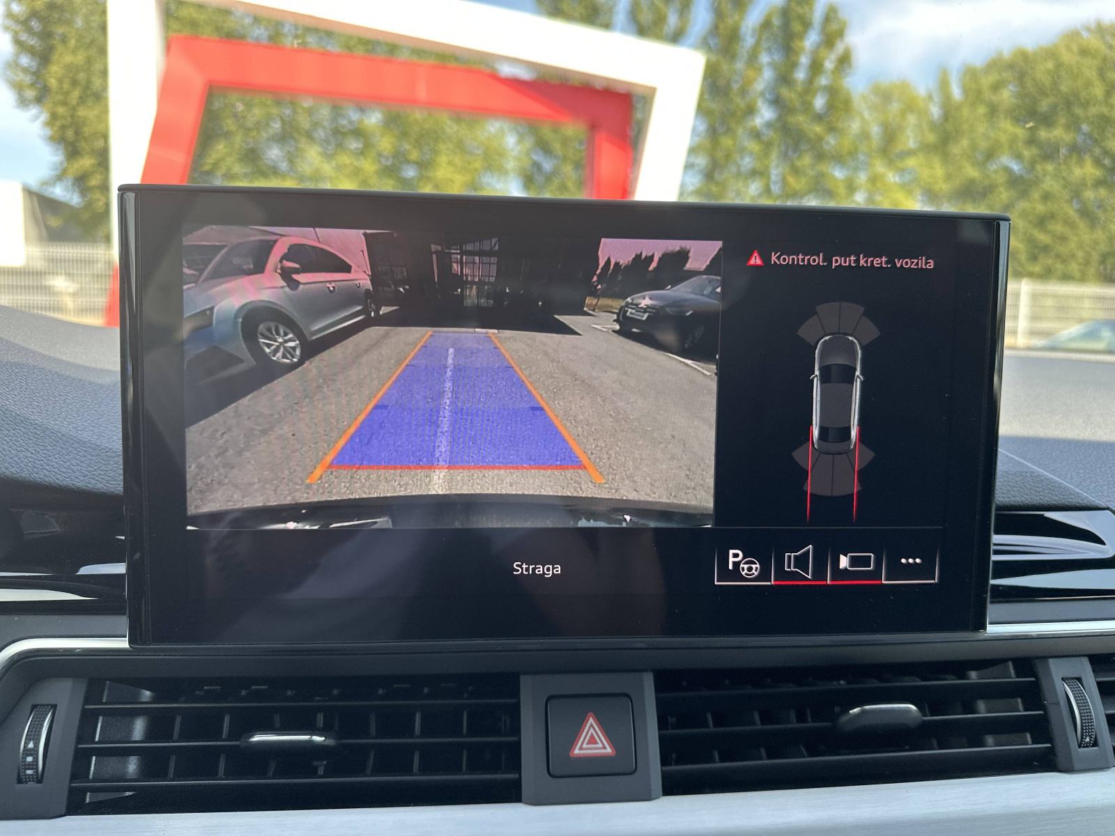 AUDI A4 2023 • PREMIUM jamstvo • AutoZubak Rabljena, fotografija 19