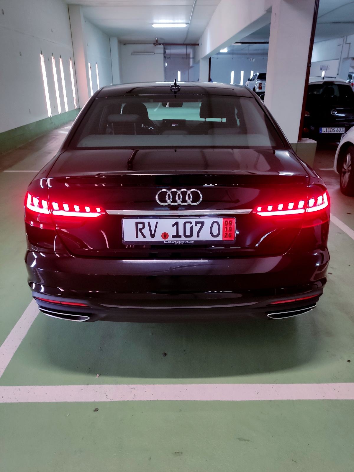 Audi A4 2023 2.0TDI – TOP STANJE | 12 MJ.GARANCIJE | MATRIX | S TRONIC, fotografija 1