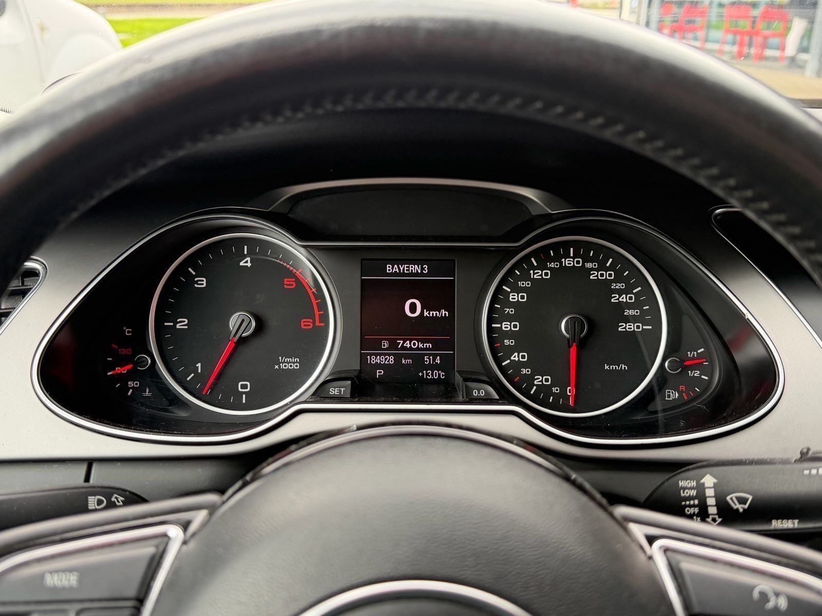 Audi A4 3.0 V6 TDI #Bi-XENON #NAVI #PDC, fotografija 19