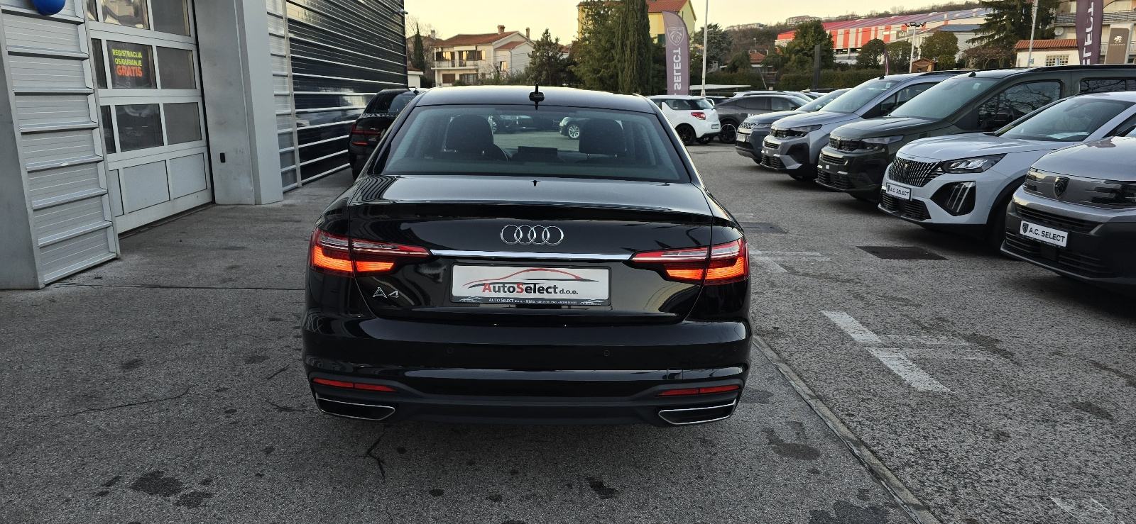 Audi A4 30 TDI - 2022 - REDIZAJN - NAVI - LED - REG 1 GOD !!!, fotografija 6
